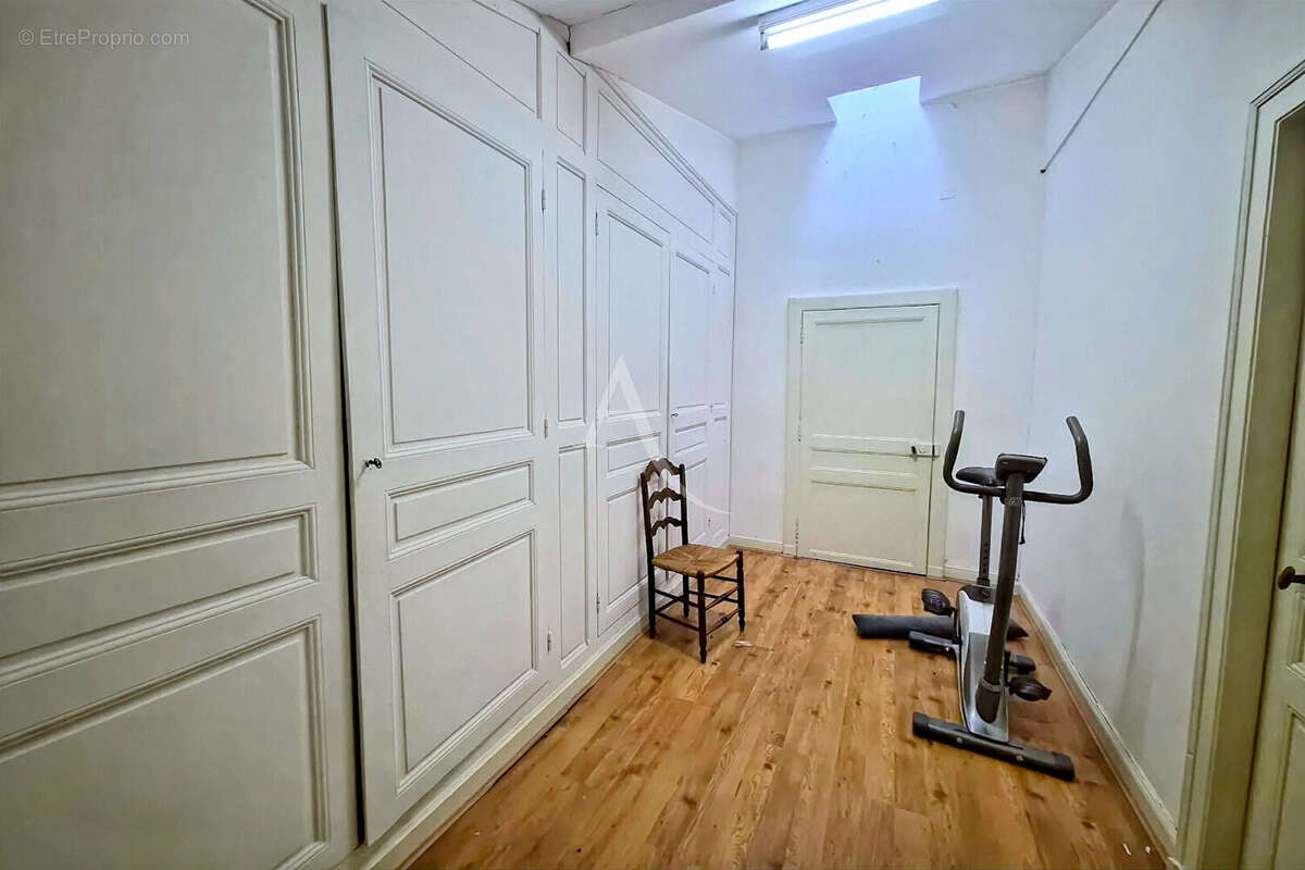 Maison à VILLENEUVE-DE-MARSAN