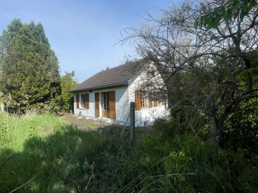 Maison à AUTHON-DU-PERCHE