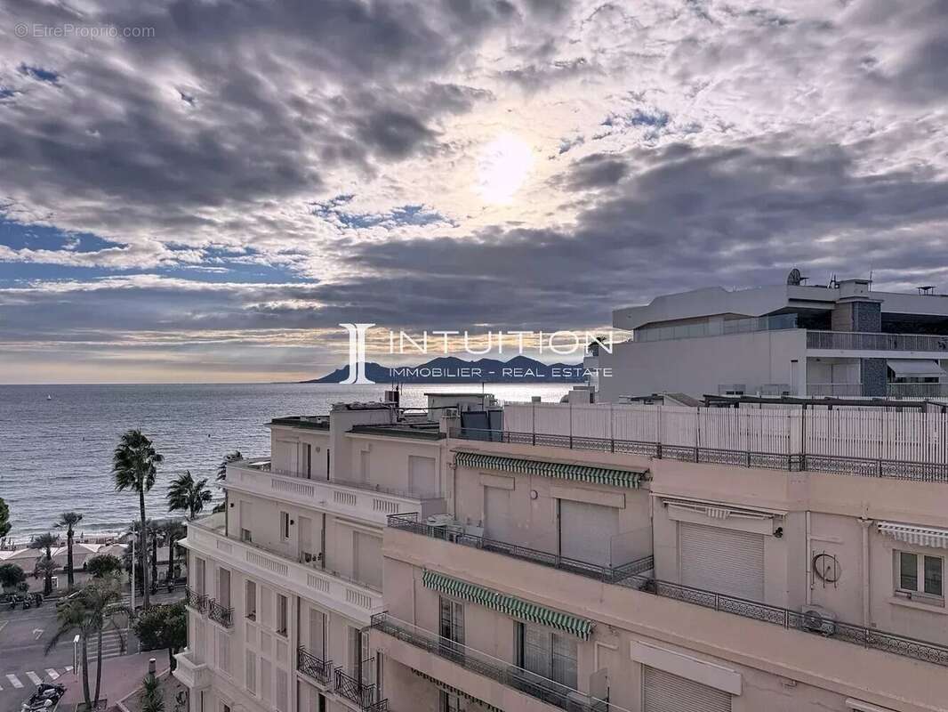 Appartement à CANNES