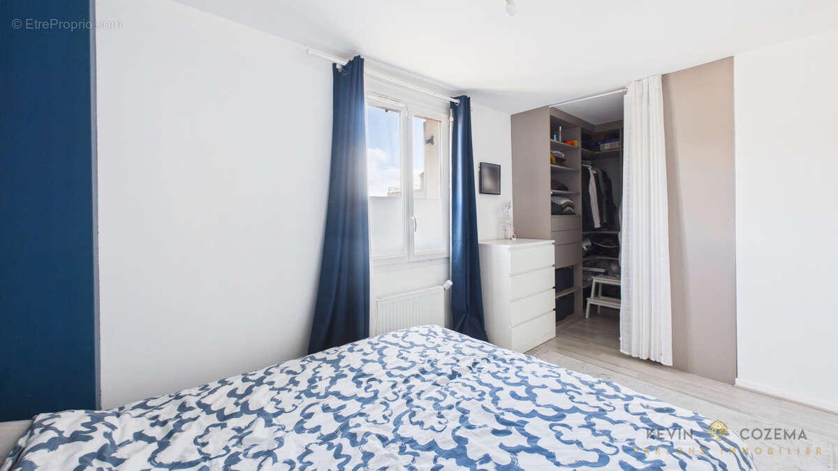 Maison à SAINT-PIERRE-DU-PERRAY