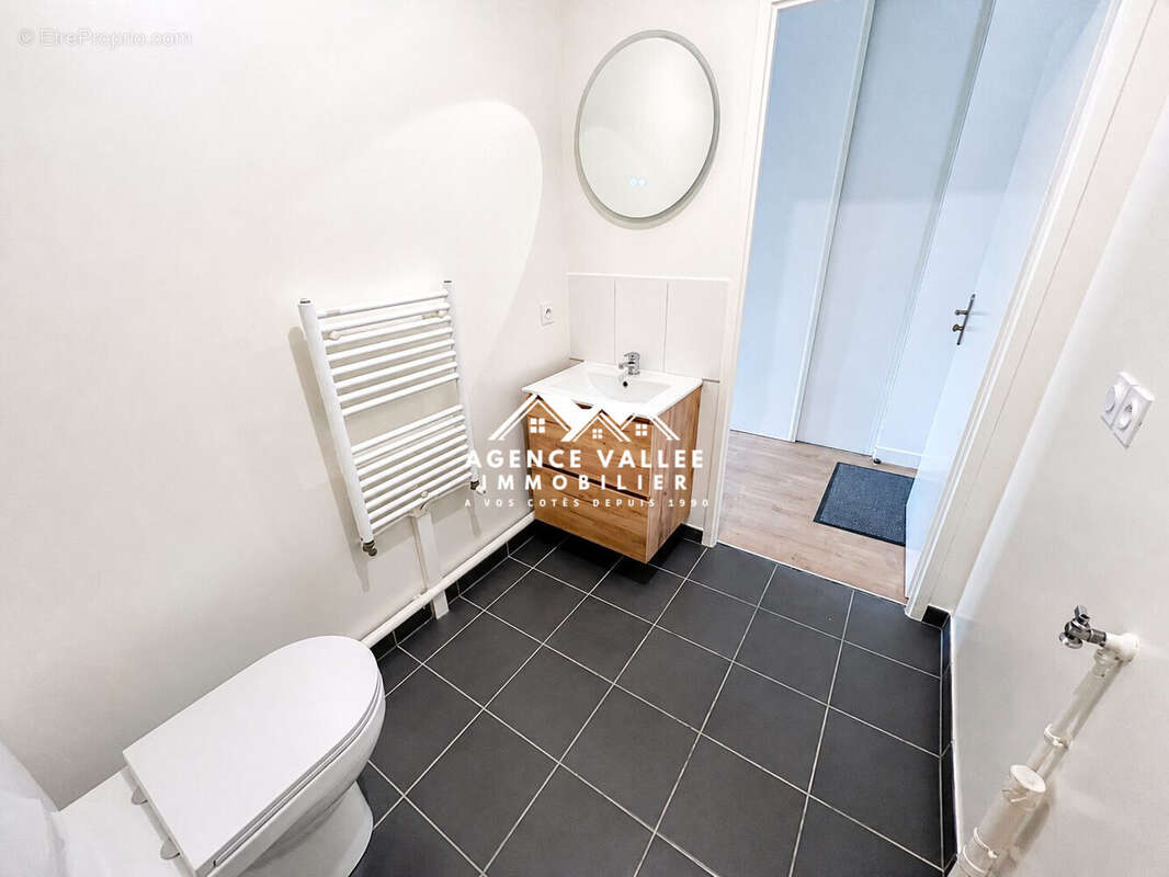 Appartement à SAINT-PIERRE-DU-PERRAY