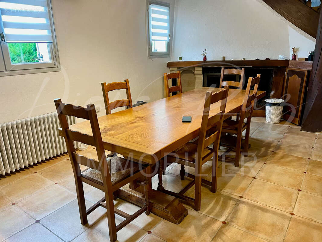 Maison à BRISSAC-QUINCE