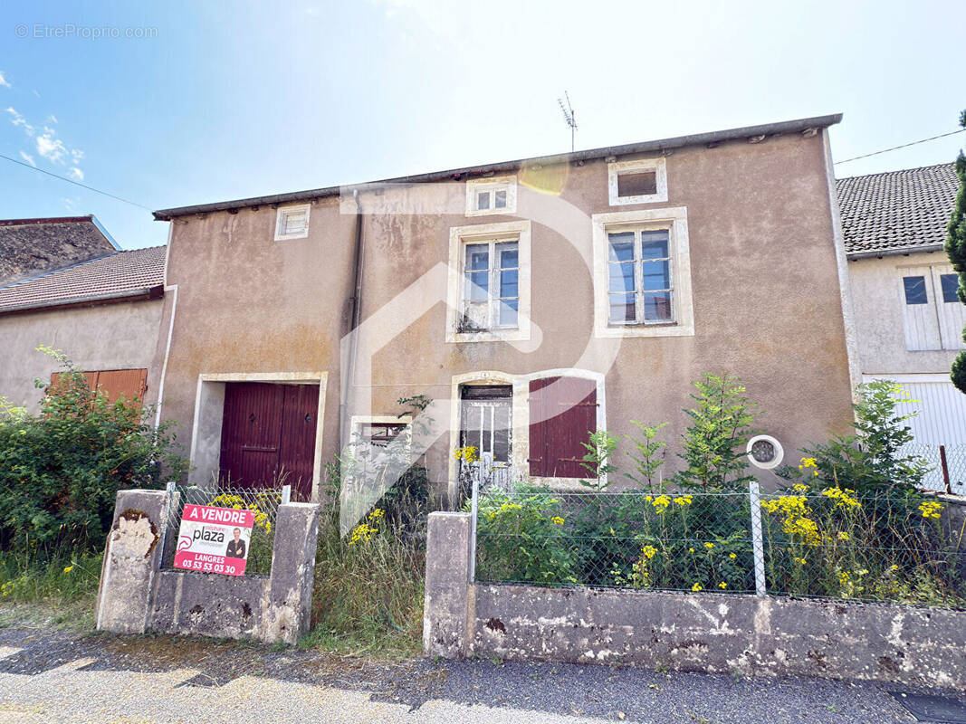 Maison à HUILLIECOURT