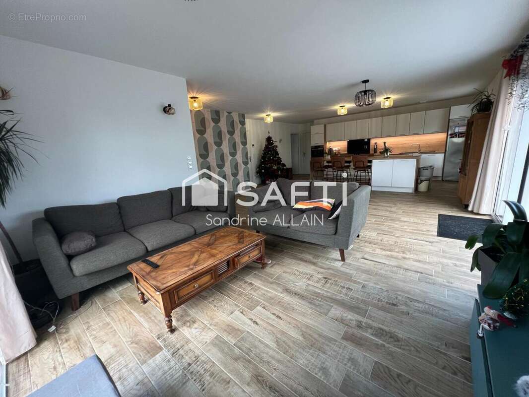 Photo 7 - Maison à HENON