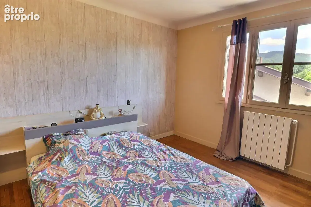 Tènement immobilier avec étang - photo 10