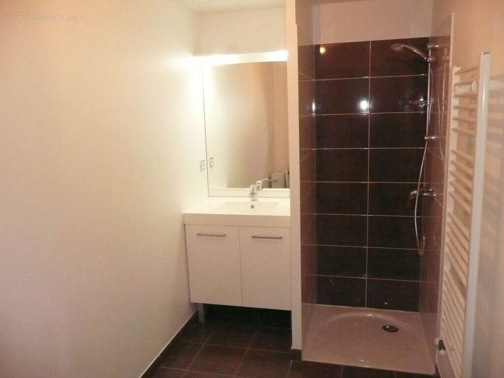 Appartement à LYON-8E