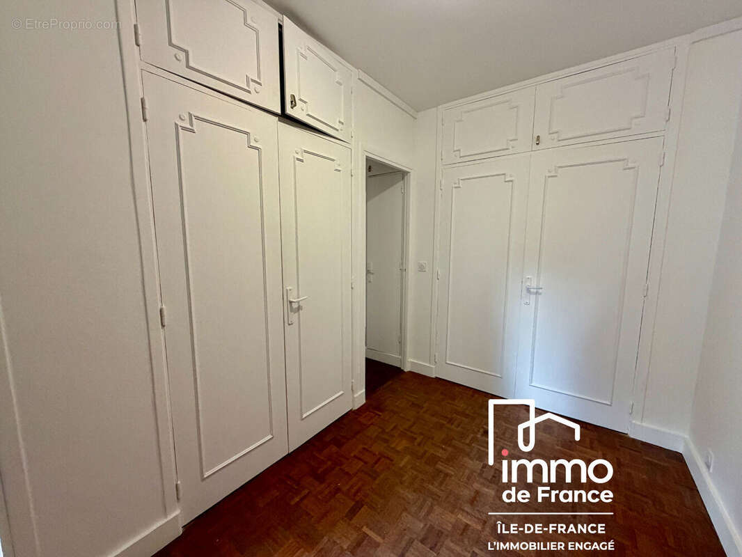 Appartement à VERSAILLES