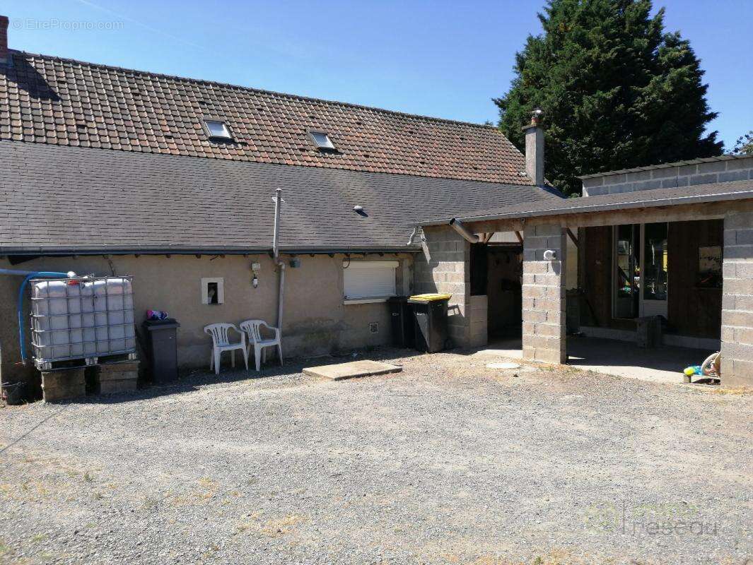 Maison à MANSIGNE