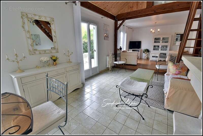 Maison à EZY-SUR-EURE