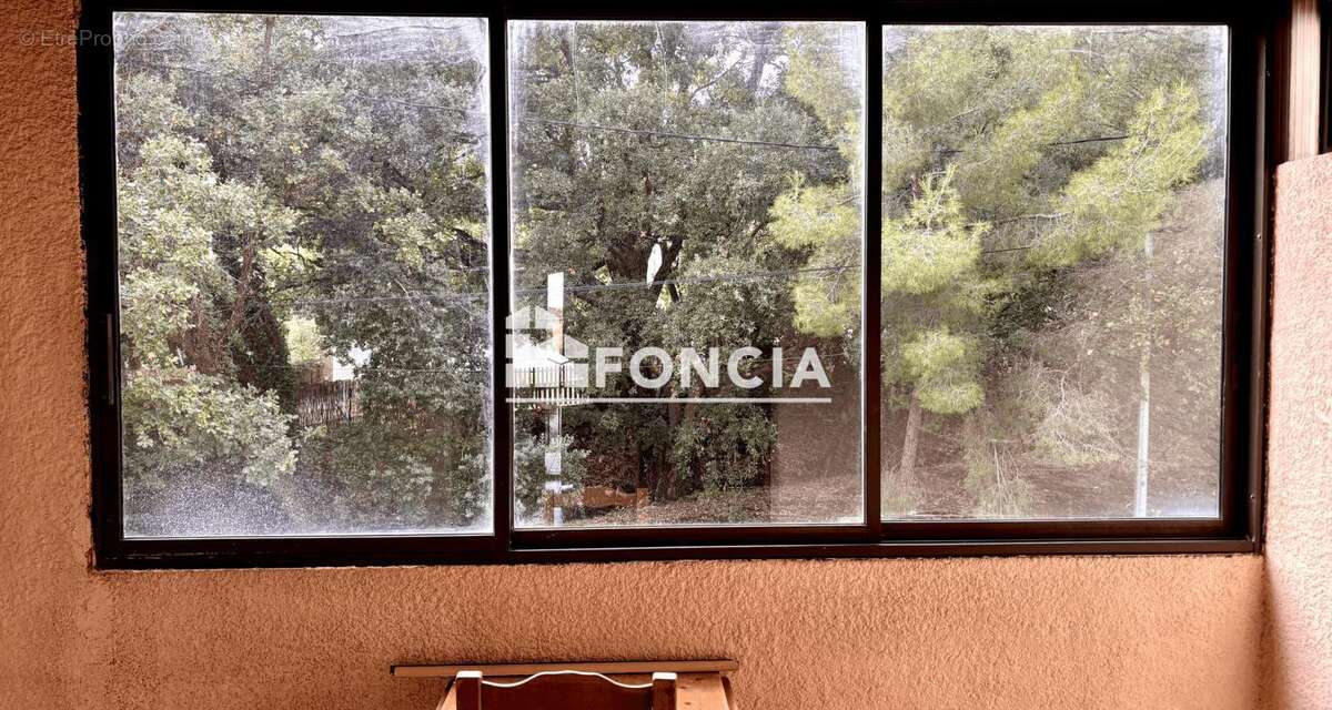 Appartement à BORMES-LES-MIMOSAS