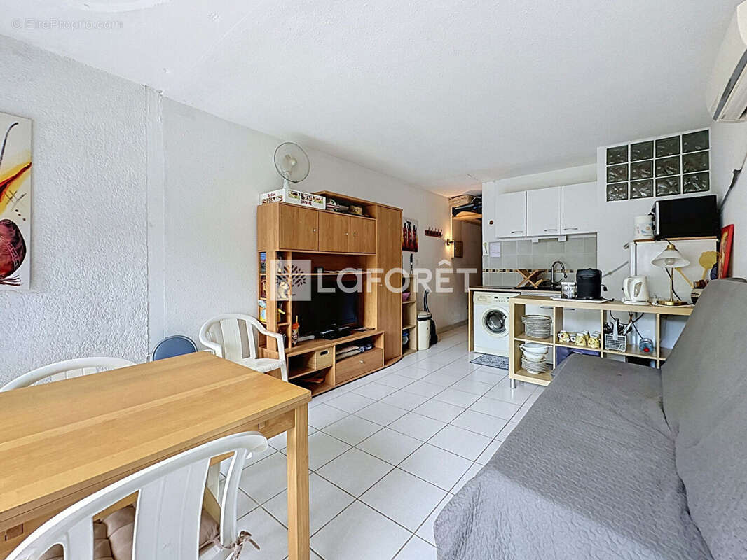 Appartement La Grande Motte 1 pièce(s) 25 m2 - photo 2