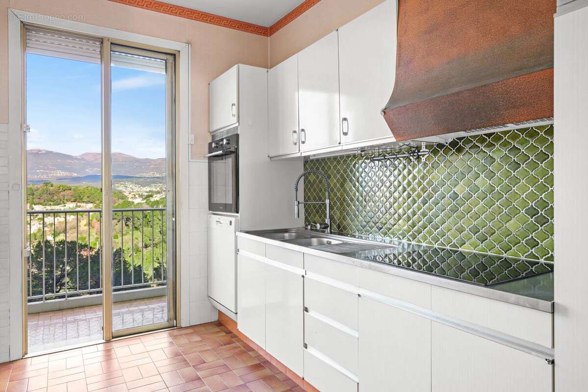 Appartement à CAGNES-SUR-MER