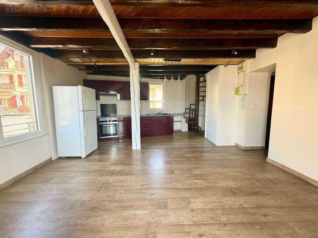 Appartement à AIX-LES-BAINS