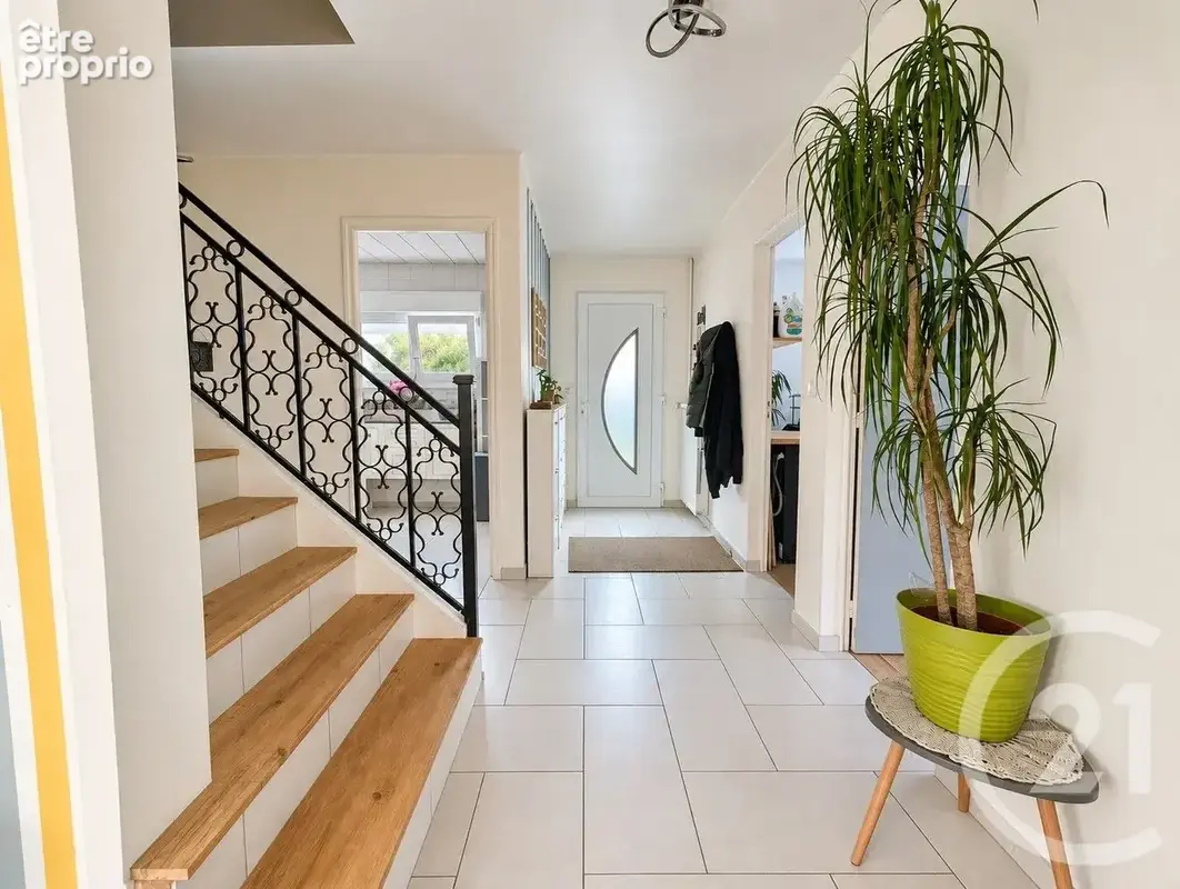 Maison 6 pièces 163 m² à vendre à Ablancourt (51240) - photo 7