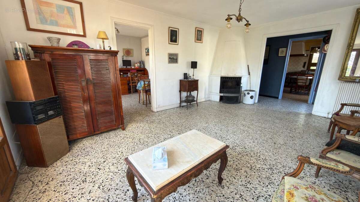 Maison à NEUILLY-PLAISANCE