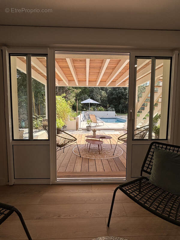 Maison à SAINT-GEORGES-DE-DIDONNE