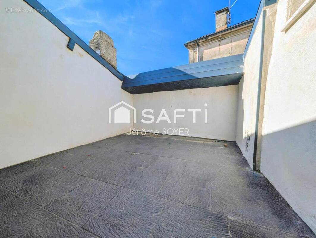 Photo 1 - Maison à CABANNES