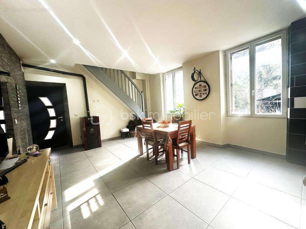Maison de 128 m2  À 5 min des Thermes de La Léchère - photo 3