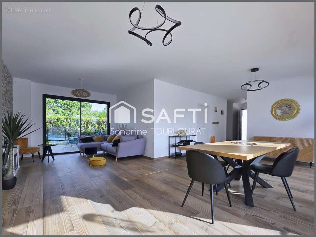 Maison 173 m² à Briord  - photo 2