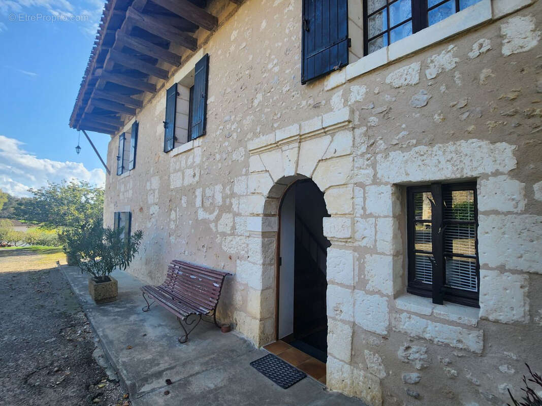 Maison à VILLAMBLARD