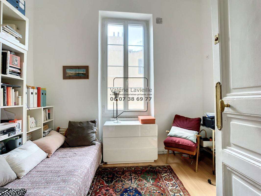 Appartement à MARSEILLE-6E