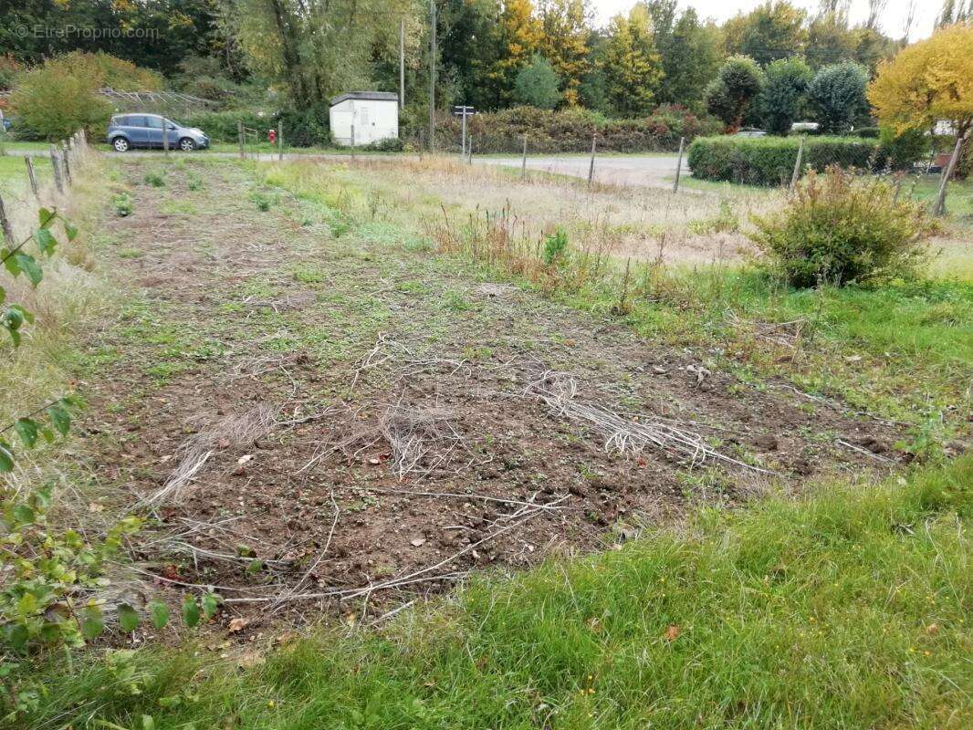 Terrain constructible / premery - photo 3