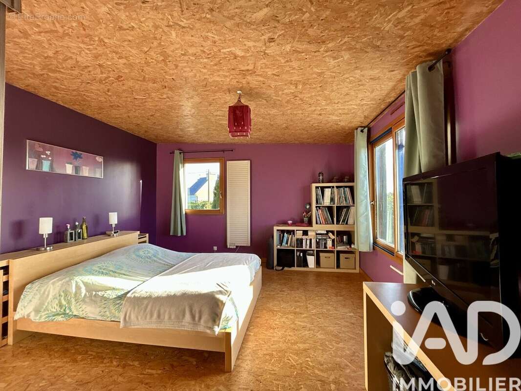 Maison 121 m² à Yvias  - photo 8