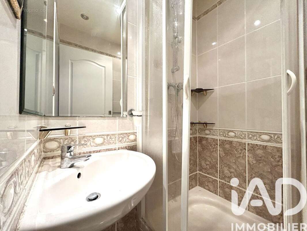 Photo 9 - Appartement à CORBEIL-ESSONNES