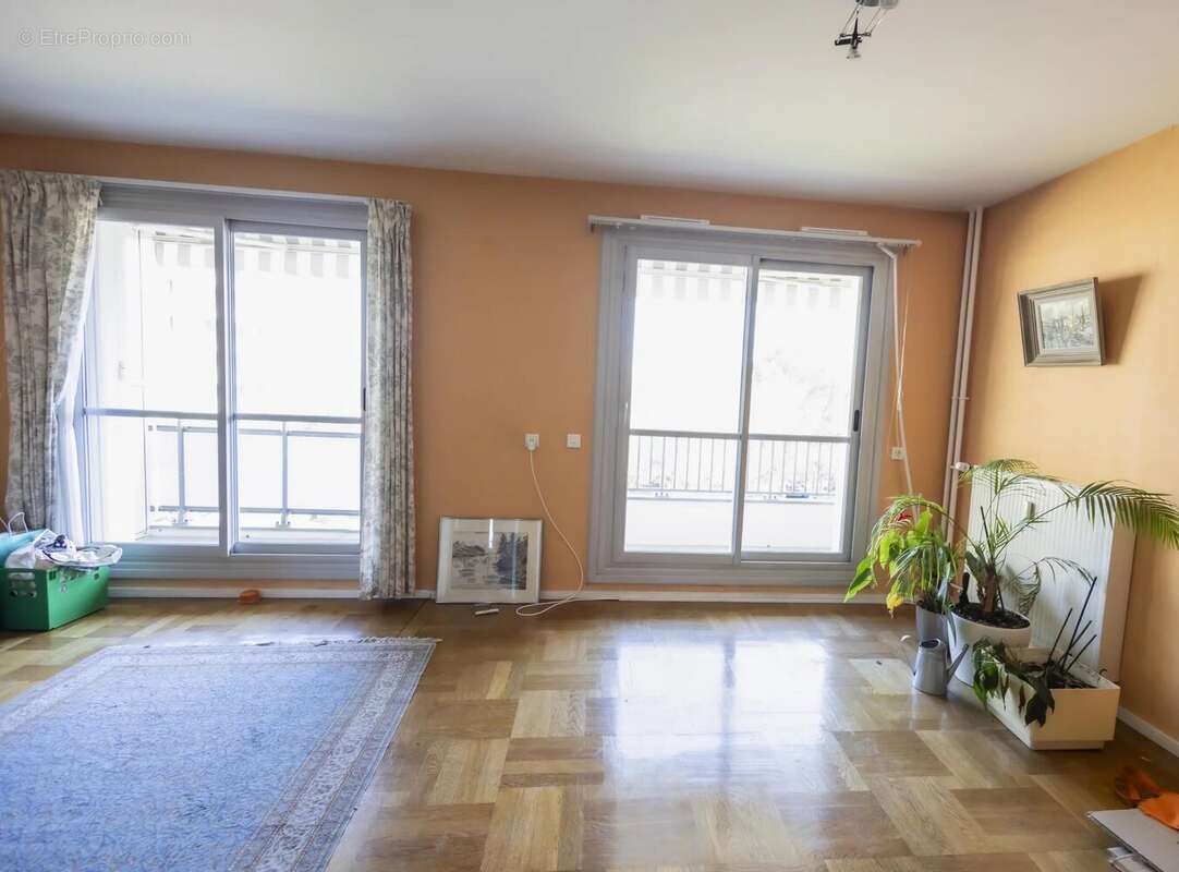 Appartement à CALUIRE-ET-CUIRE