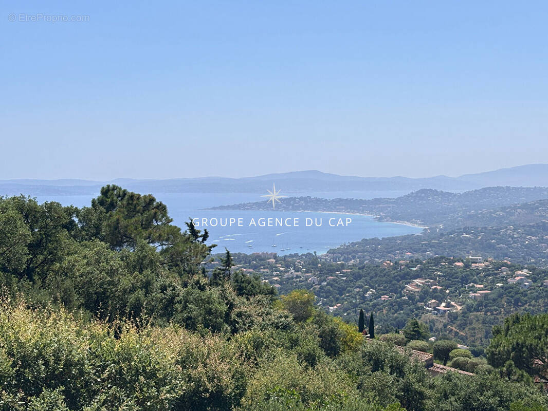 Maison à LES ISSAMBRES