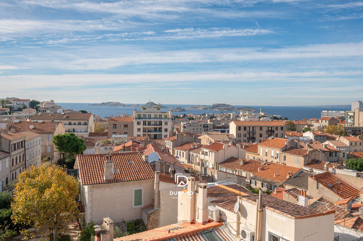 Appartement à MARSEILLE-7E