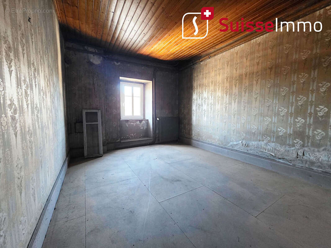 Appartement à L'ISLE-SUR-LE-DOUBS