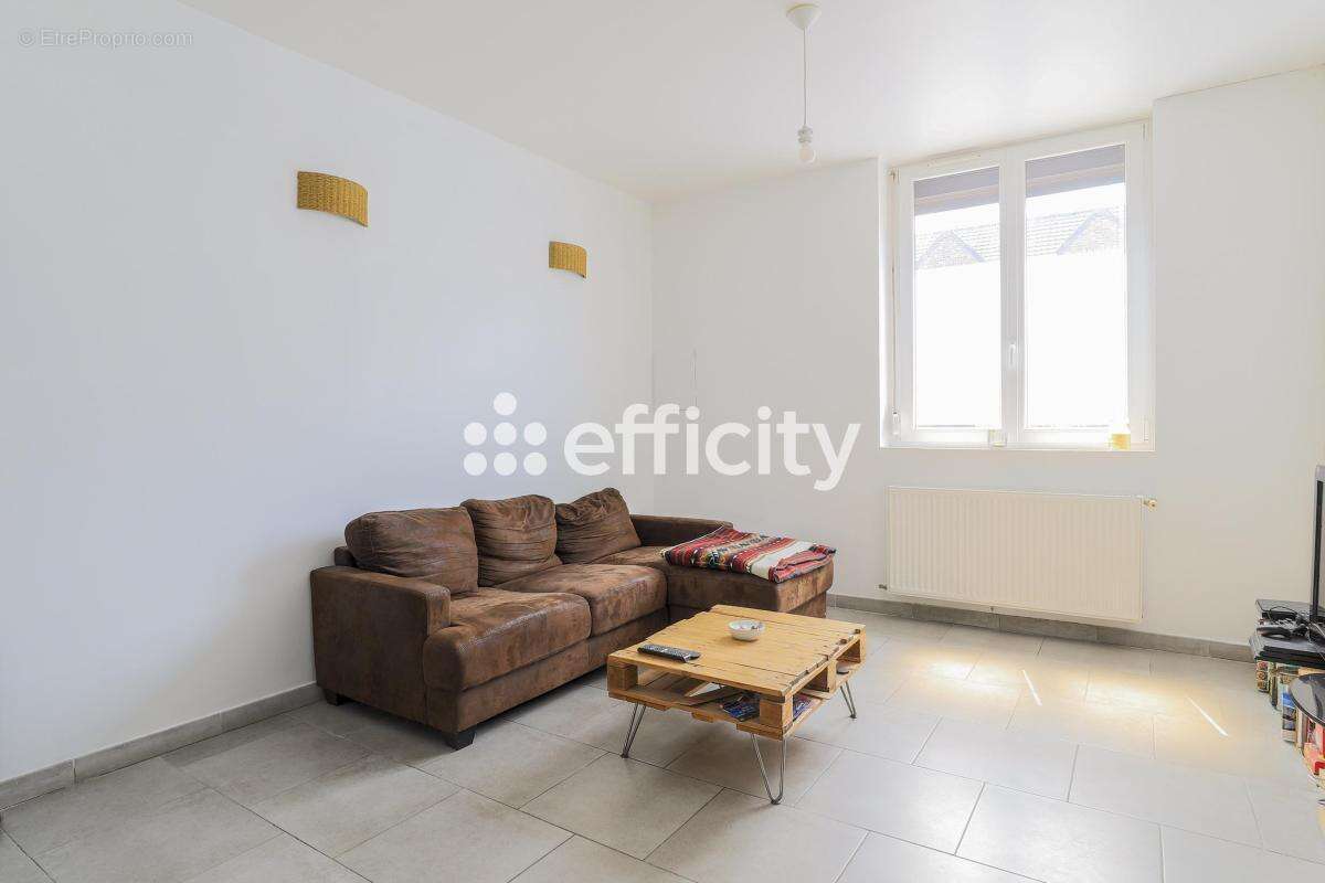 Maison à WAMBRECHIES