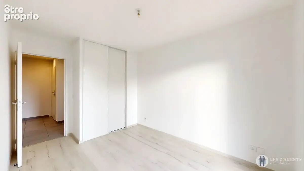 Appartement Varces Allieres Et Risset 4 pièces, dernier étage avec place de parking - photo 8