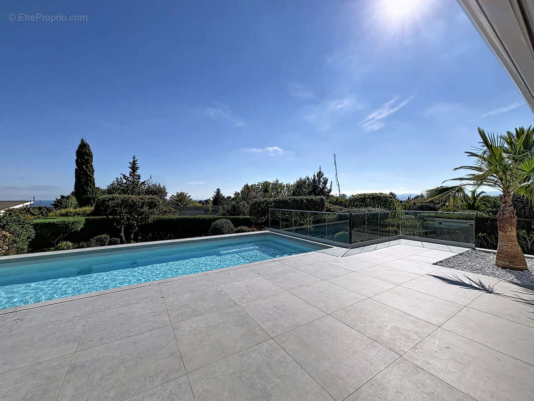 Maison à SAINT-RAPHAEL