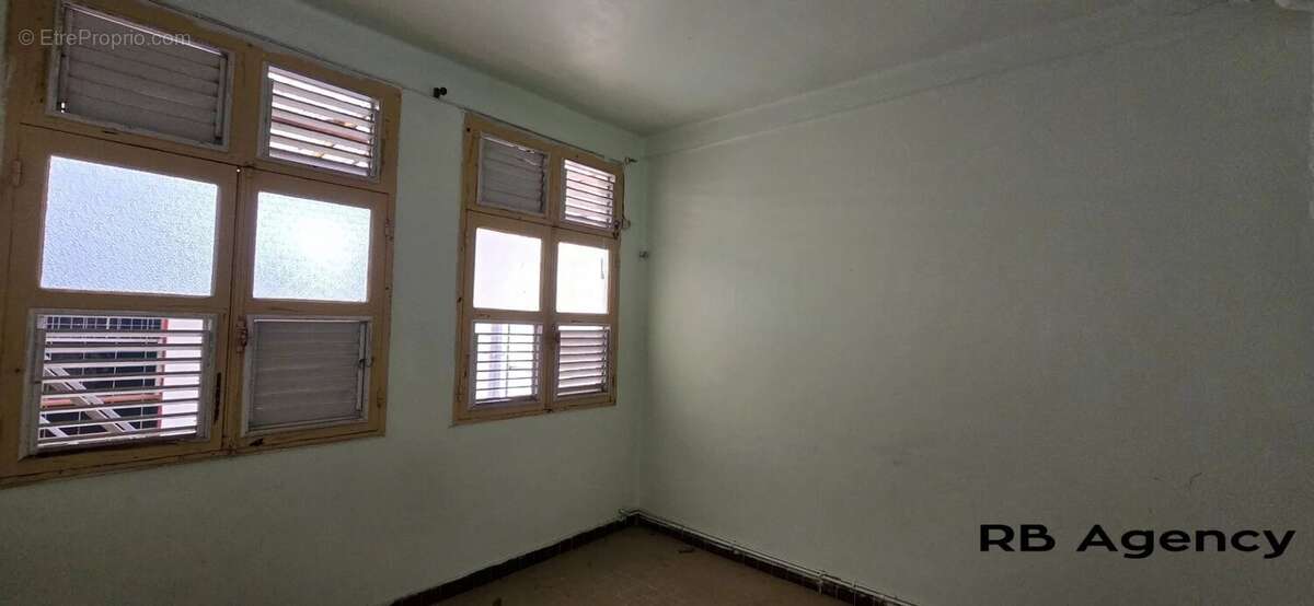 Maison à FORT-DE-FRANCE