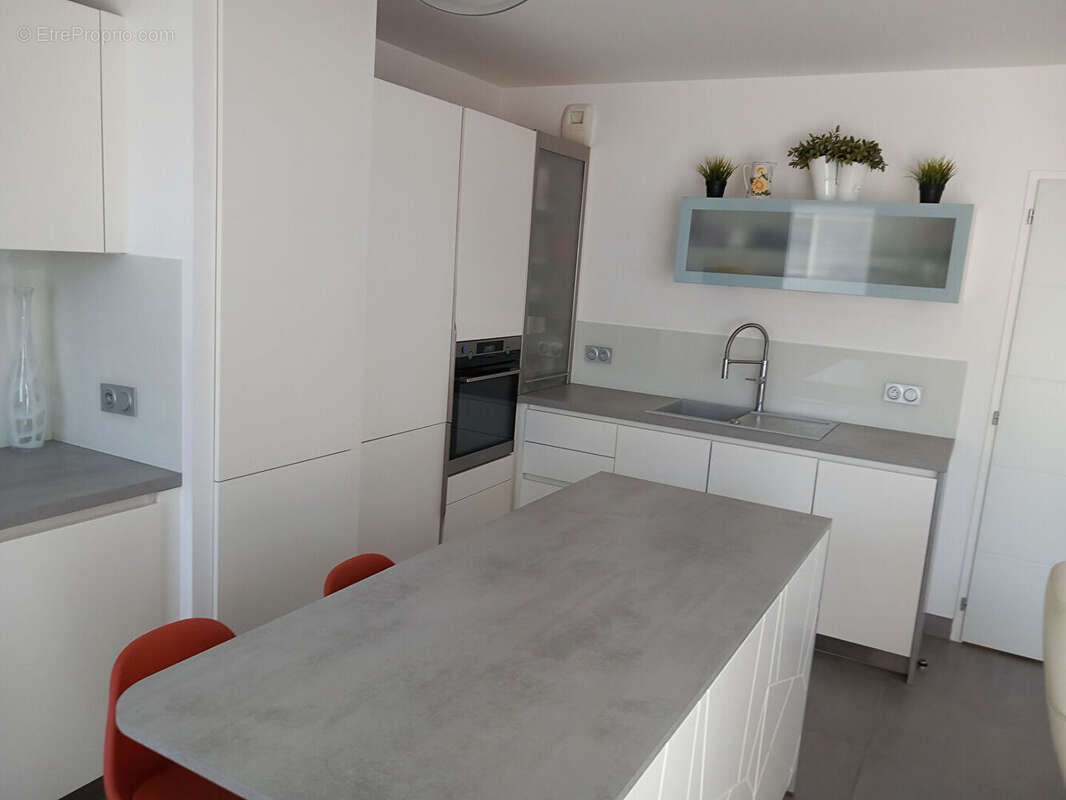 Appartement à LE POULIGUEN