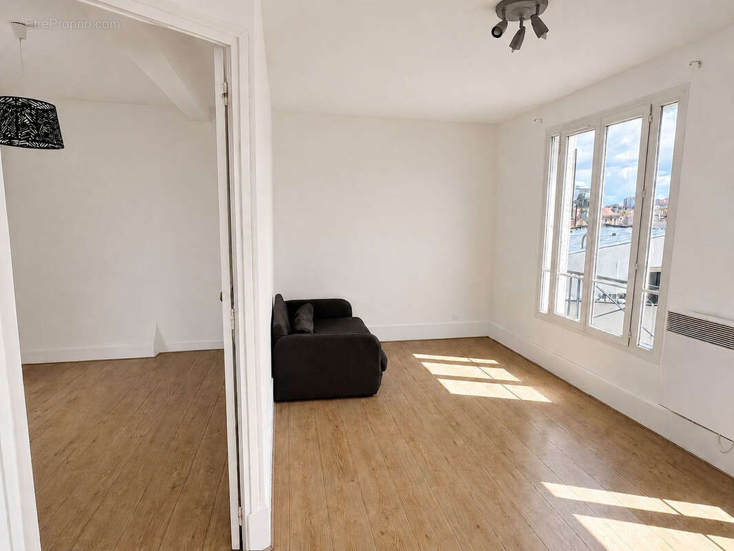 Appartement à NANTERRE