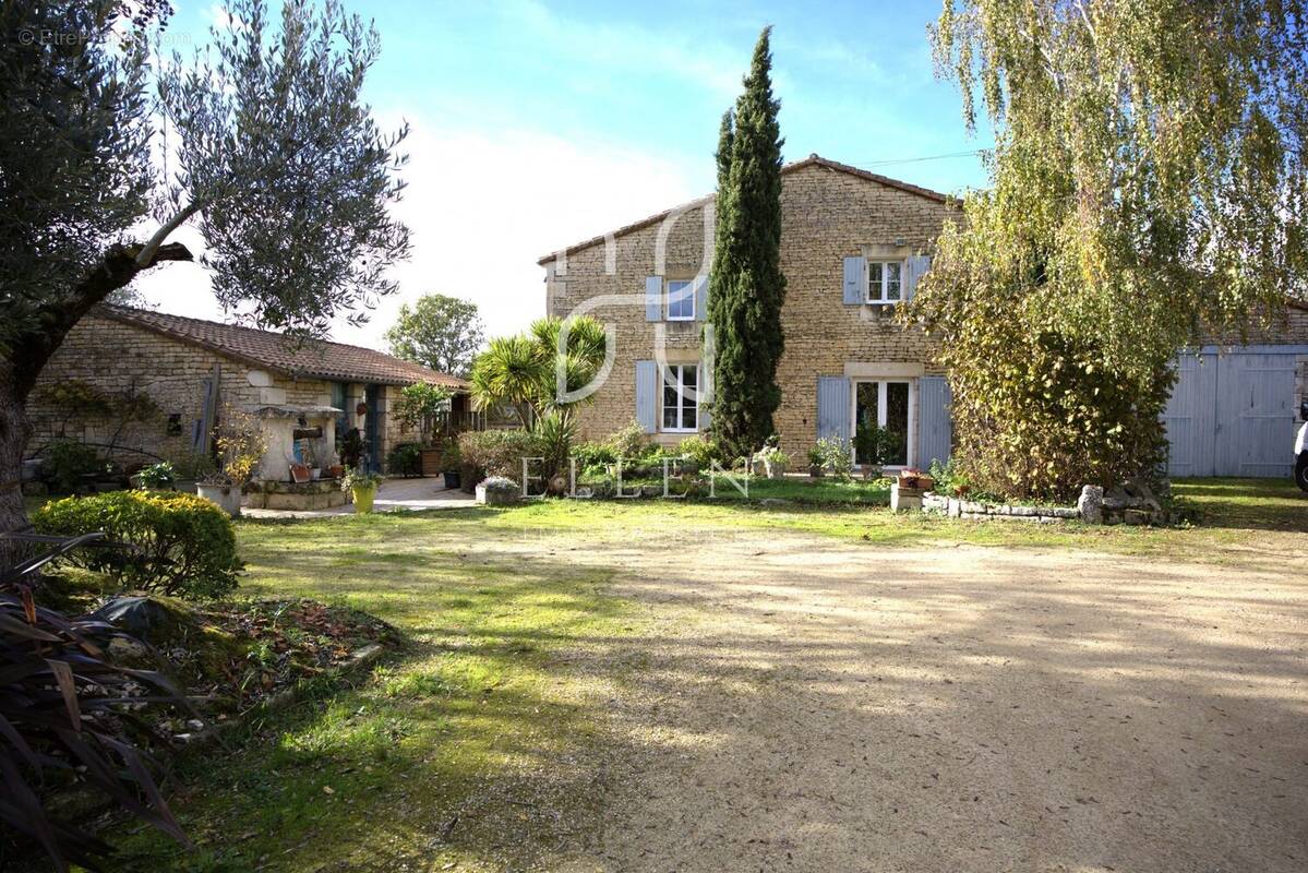 Maison à NIORT