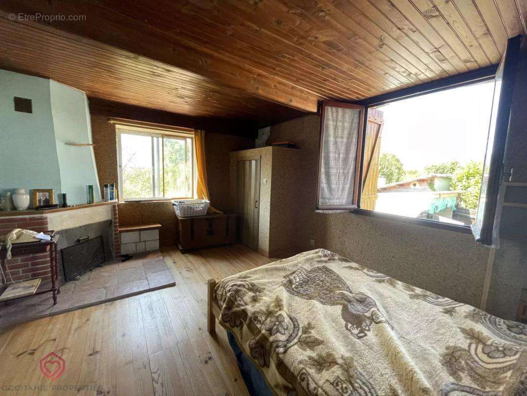 Maison à SAINT-MARTIN-DE-CARALP