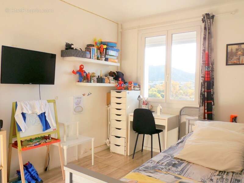 Appartement à MARSEILLE-9E