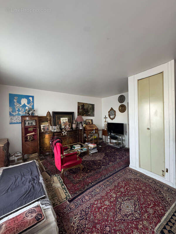 Appartement à PARIS-10E