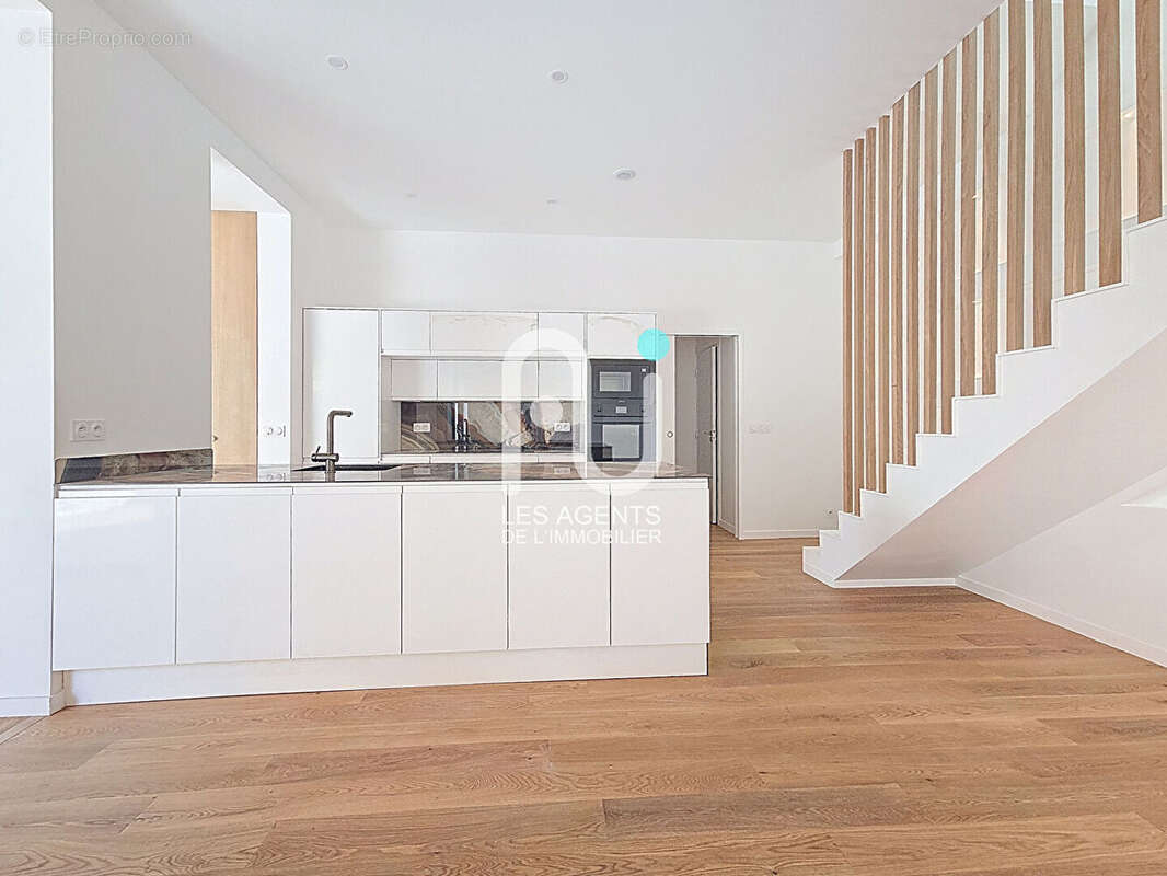 Maison à ASNIERES-SUR-SEINE