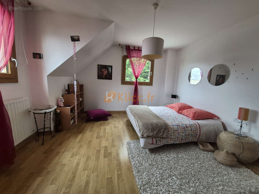 Maison à DEVILLE-LES-ROUEN