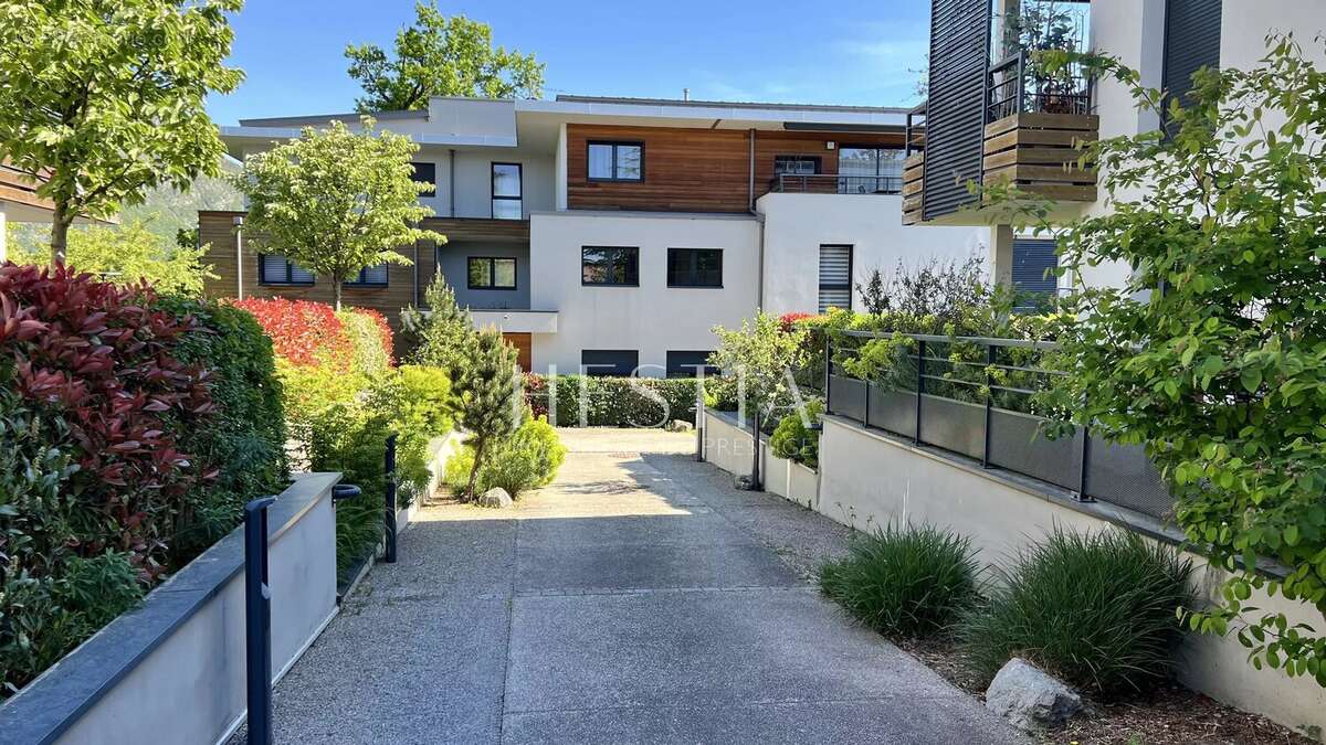 Appartement à ANNECY-LE-VIEUX