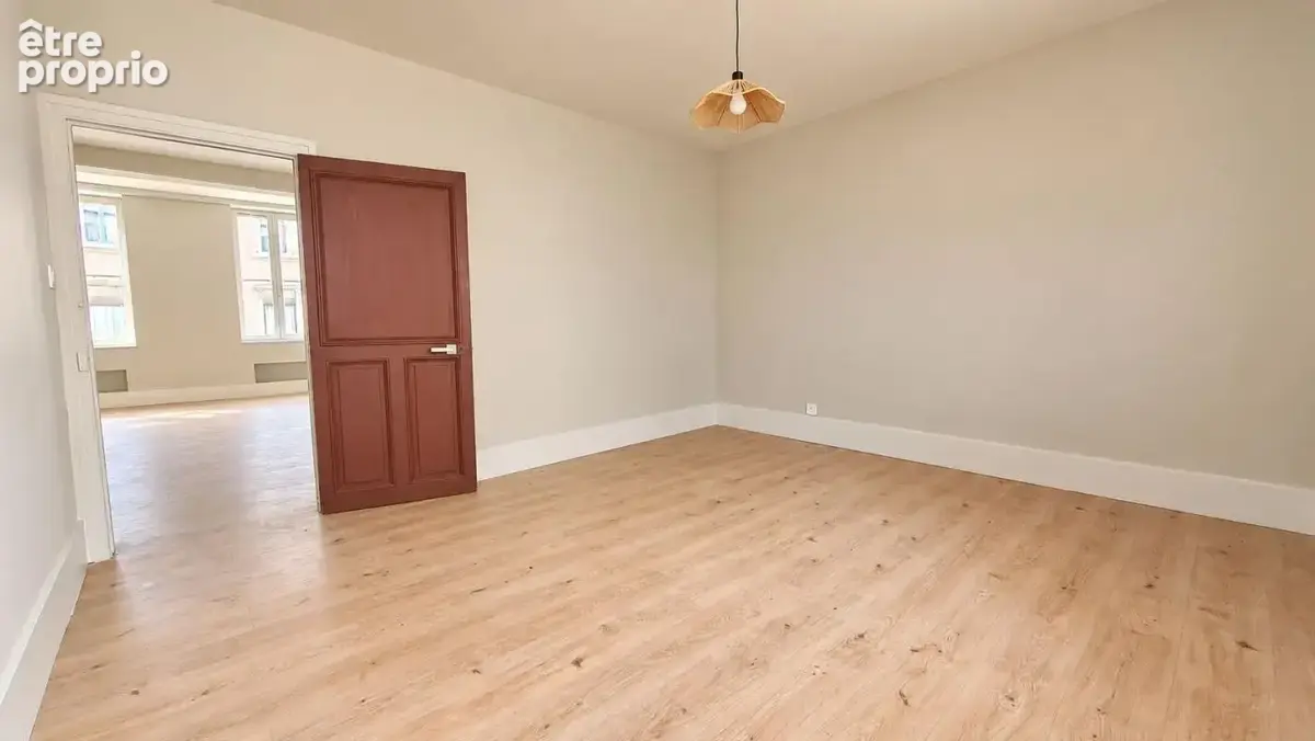 Saint-Laurent-sur-Saône – Appartement T3 lumineux à deux pas du centre-ville de Mâcon - photo 7