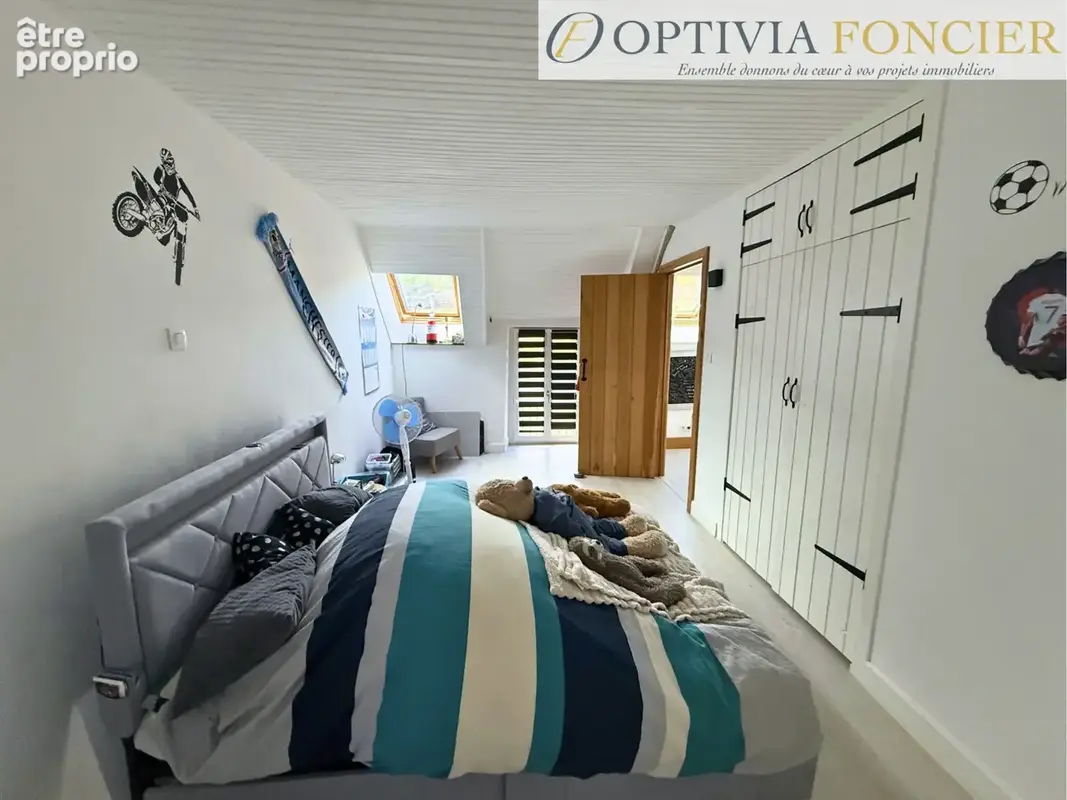 Maison T5 140 m2 - 790 m2 de terrain - photo 10