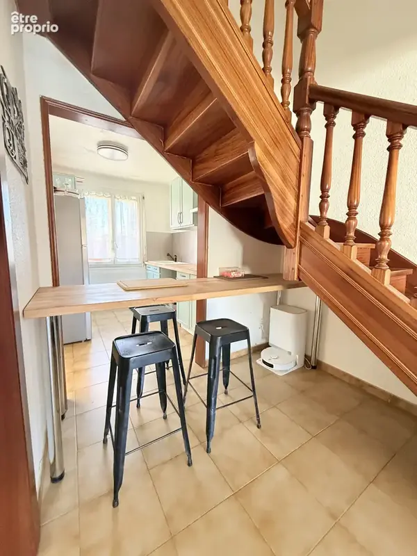 EXCLUSIVITE IRIA IMMOBILIER-Maison 2 faces avec piscine, garage, dépendances! - photo 8