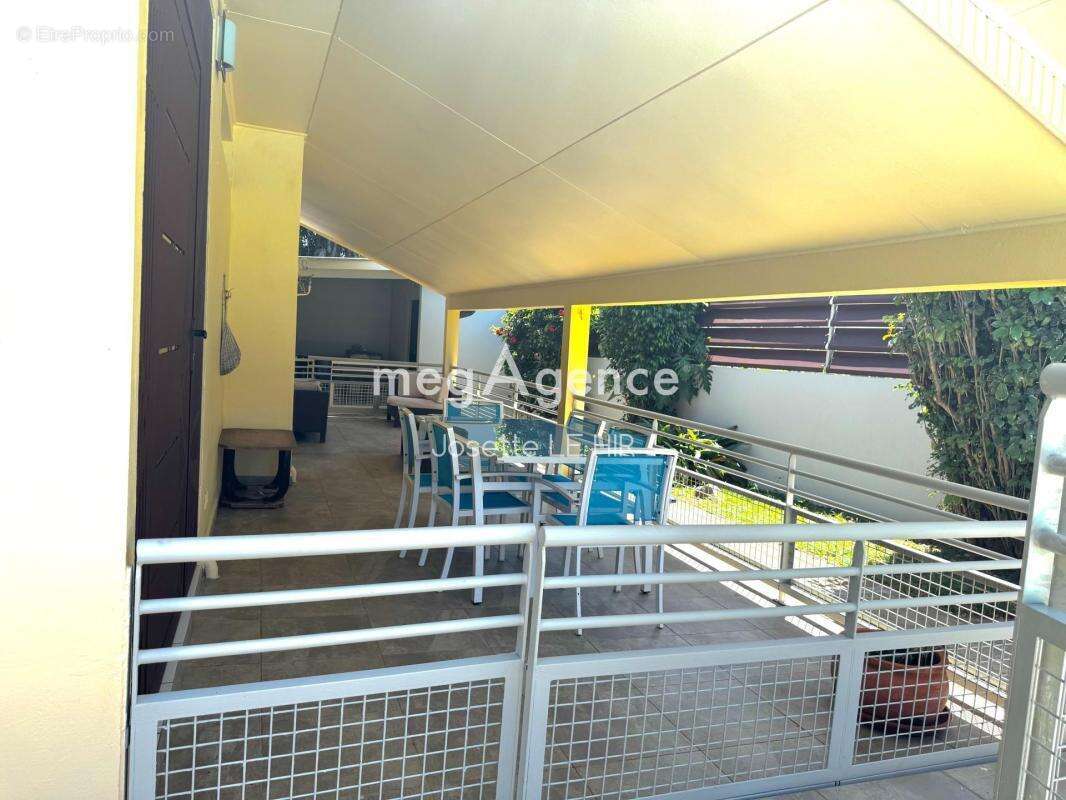 Villa 4 pièces 82 m² Montabo Cayenne - photo 6