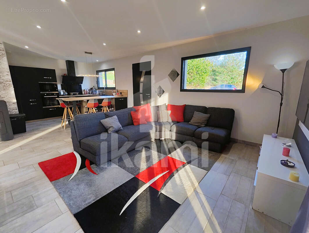 Maison à SAINT-MARCEL-LES-ANNONAY